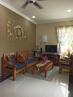 Darney's Homestay Kg Bangau Tanjung